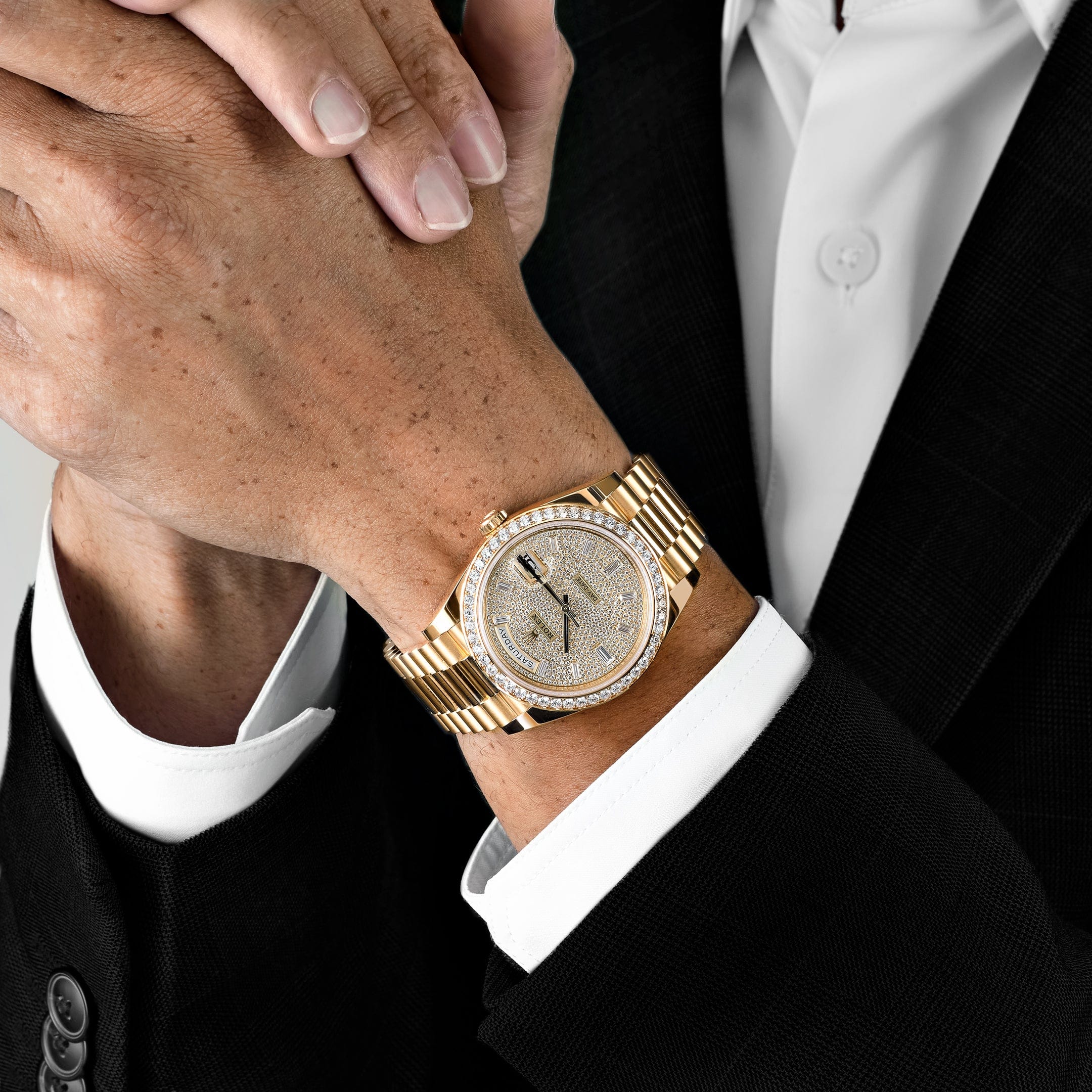 Rolex Day-Date 40 228348RBR Yellow Gold Diamond Dial Diamond Bezel - Image 3